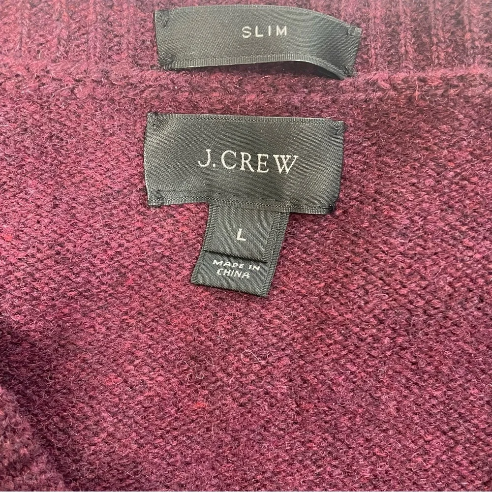 J. Crew 100% Lambs Wool Men's V-Neck Sweater - Deep Burgundy. Large, slim‎ fit